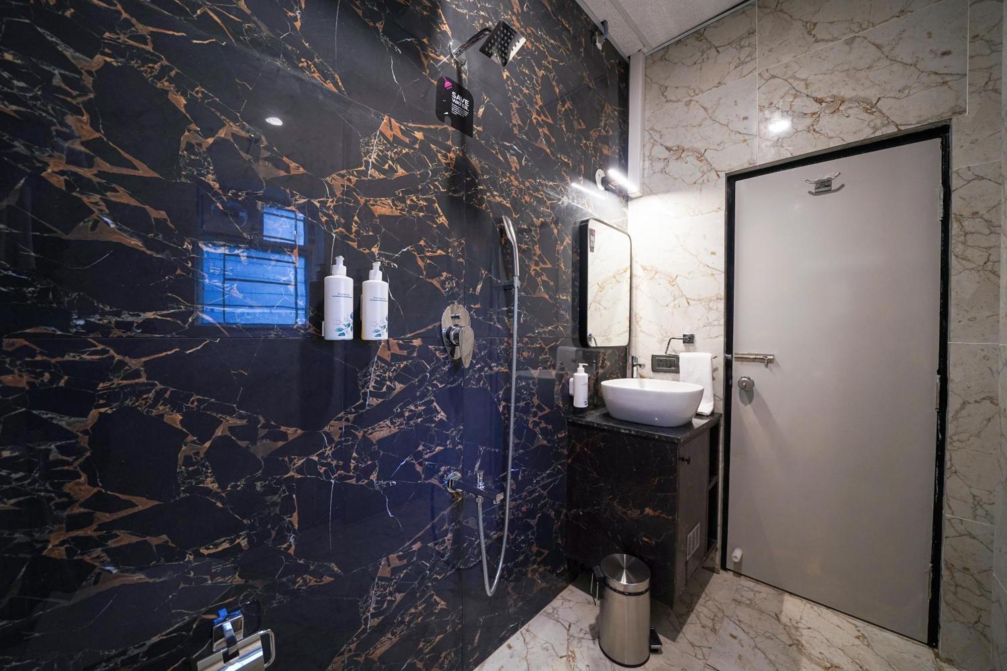 Olive Zip Sanjay Nagar By Embassy Group Hotel Bangalore Bagian luar foto