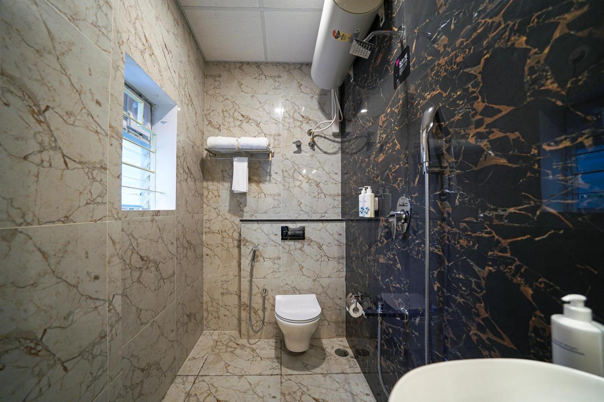 Olive Zip Sanjay Nagar By Embassy Group Hotel Bangalore Bagian luar foto